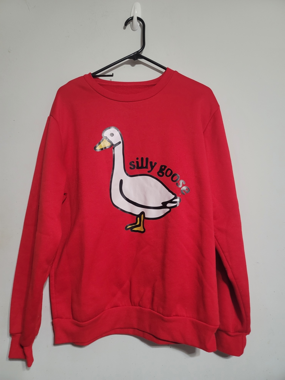 SHEIN Red 'Silly Goose'‎ Graphic Sweatshirt Sz M